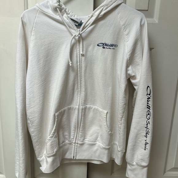 O’Neill Surf Shop Marin Hoodie Sweatshirt. front pockets. Zip front. Tie hoodie. - Picture 3 of 6